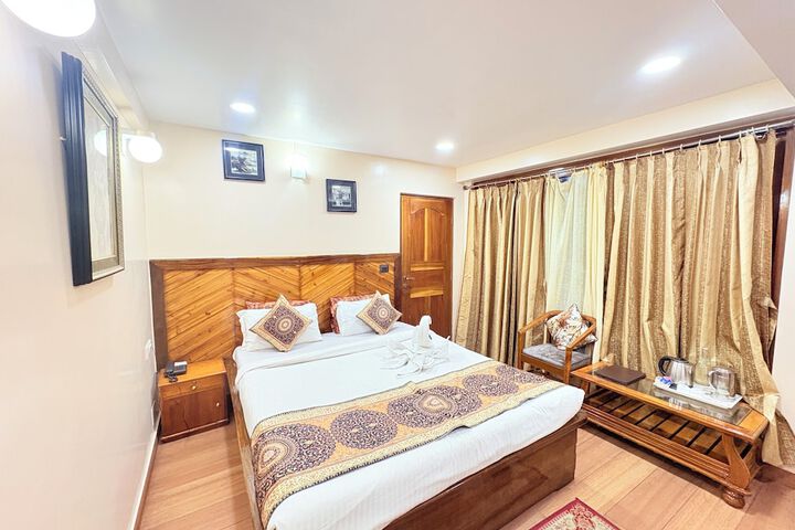 Room 5 of 41
