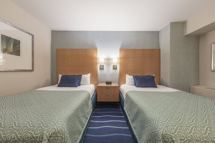 Room 29 of 213
