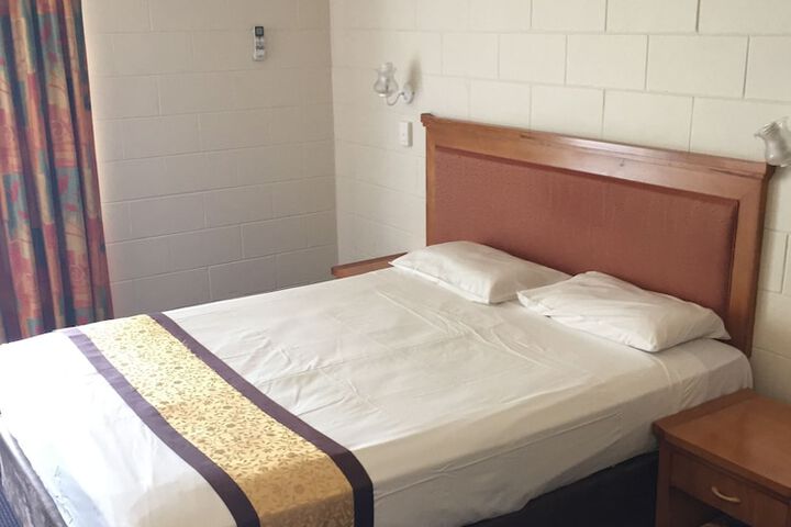 Room 7 of 22
