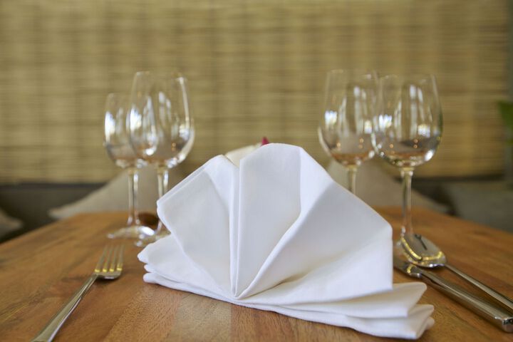 Dining 54 of 70