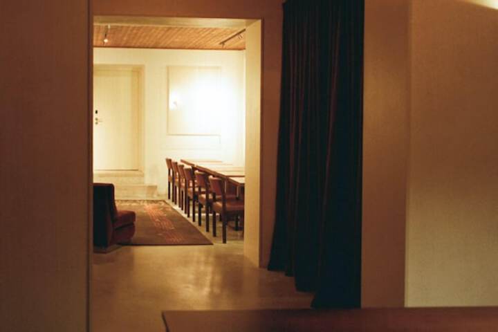 Dining 70 of 78