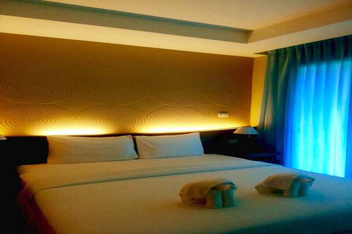Room 21 of 79