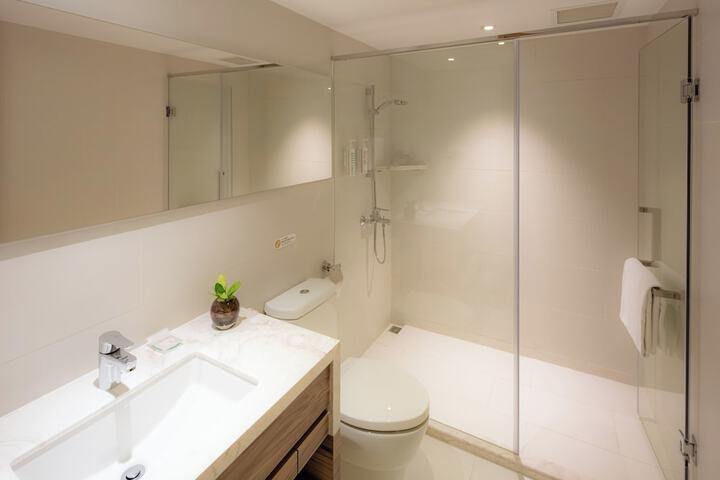 Clean Restrooms