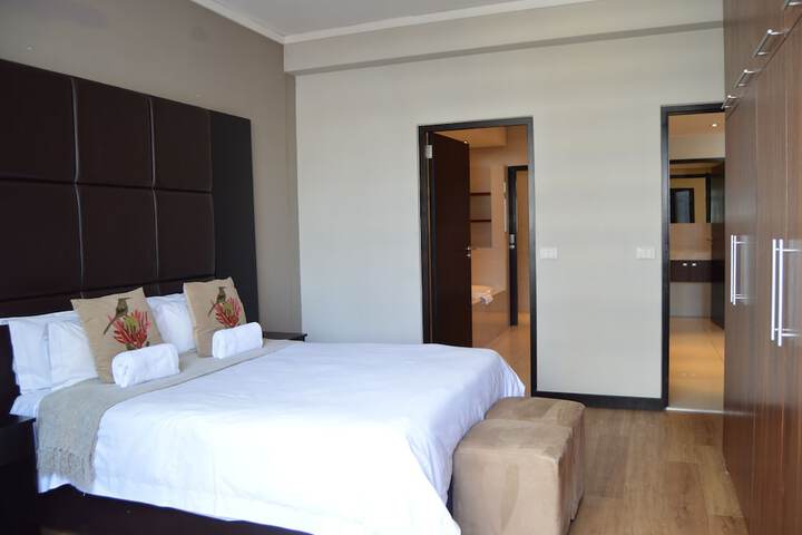 Room 27 of 111