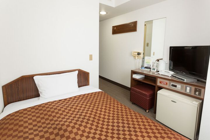 Room 5 of 71