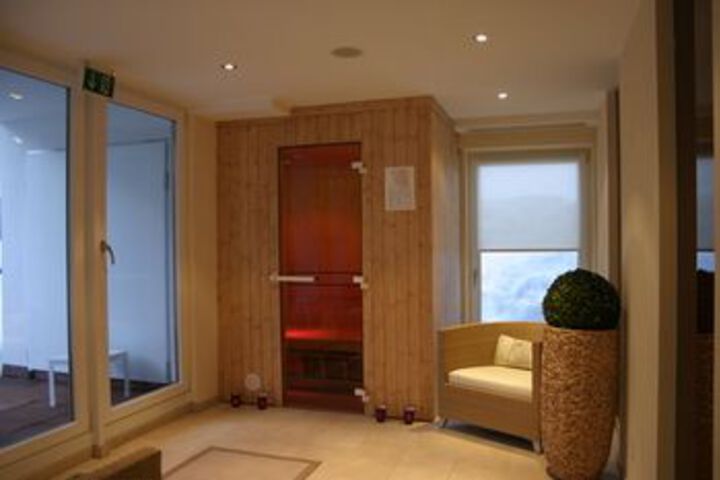Spa 40 of 43