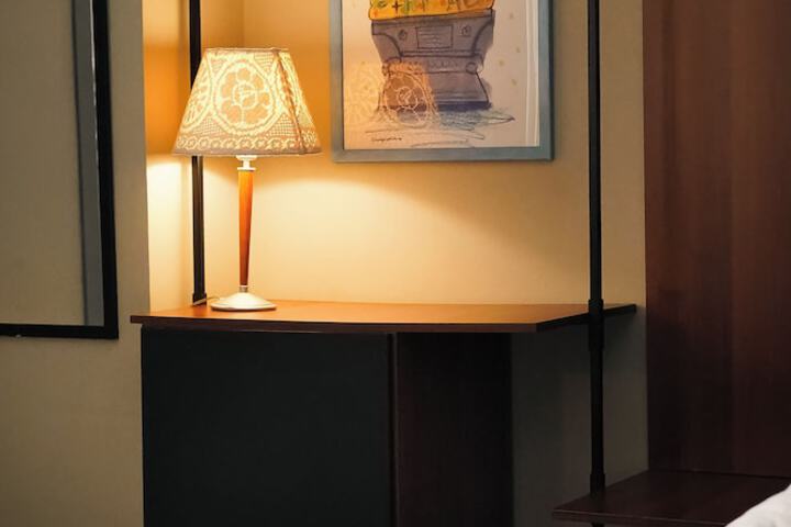 Room 13 of 43