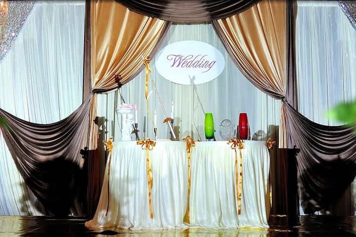 Ballroom/Hall 26 of 37