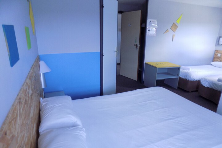 Room 38 of 73