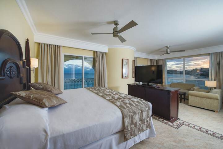 Room 5 of 108