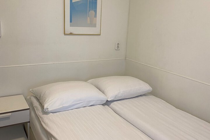 Room 36 of 58
