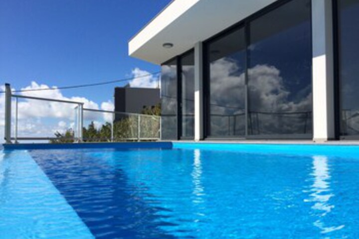 Pool 18 of 31