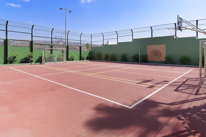 Sport court