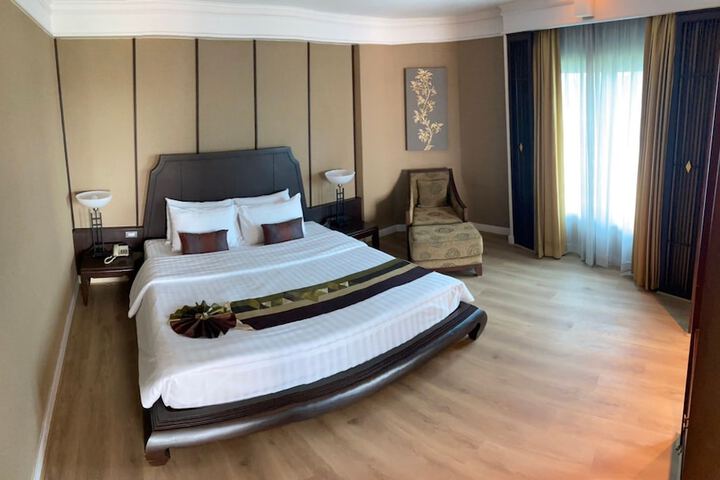 Room 9 of 91