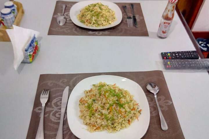 Dining 11 of 30