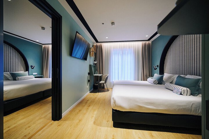 Room 35 of 67