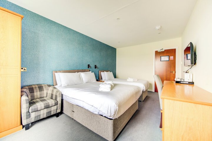 Room 46 of 105