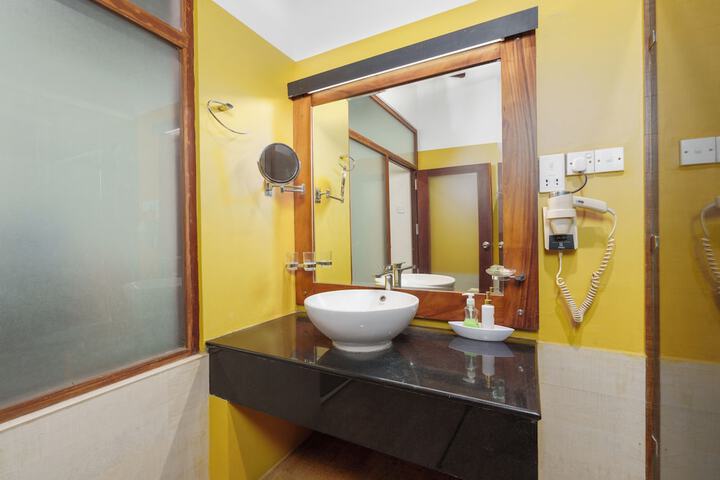 Room 42 of 71