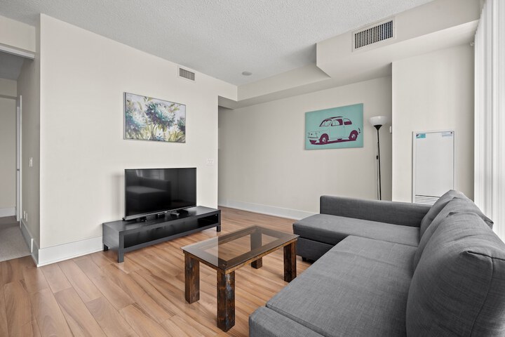 Room 15 of 64