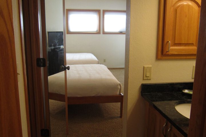 Room 22 of 121