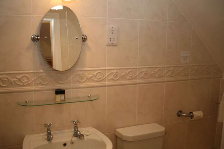 Room 14 of 51