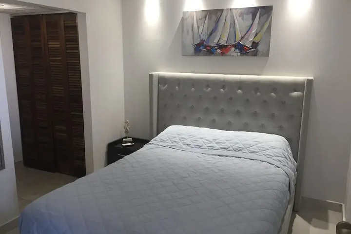 Photo of ESJ Azul 1754 PH Beach Front Apt