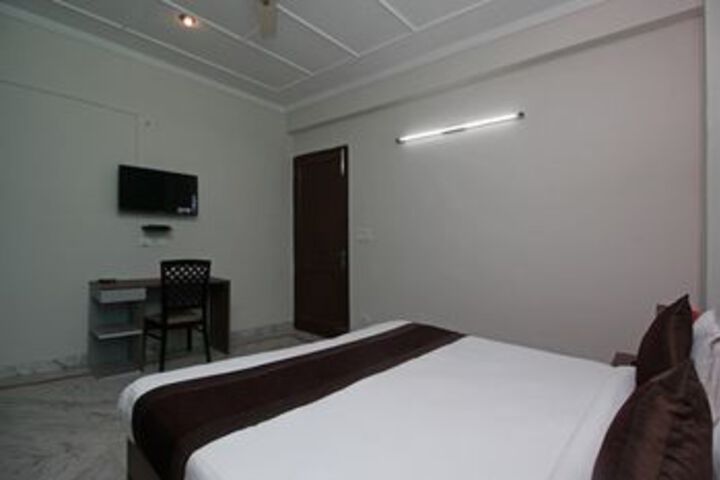 Room 7 of 21