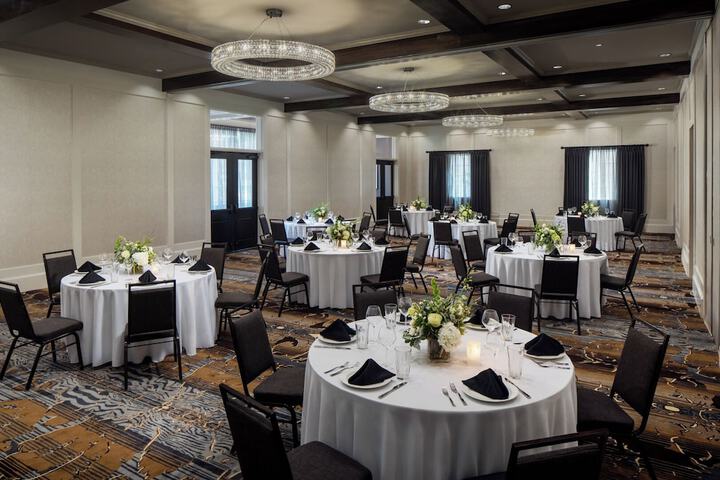 Hotel Interior 4 of 33