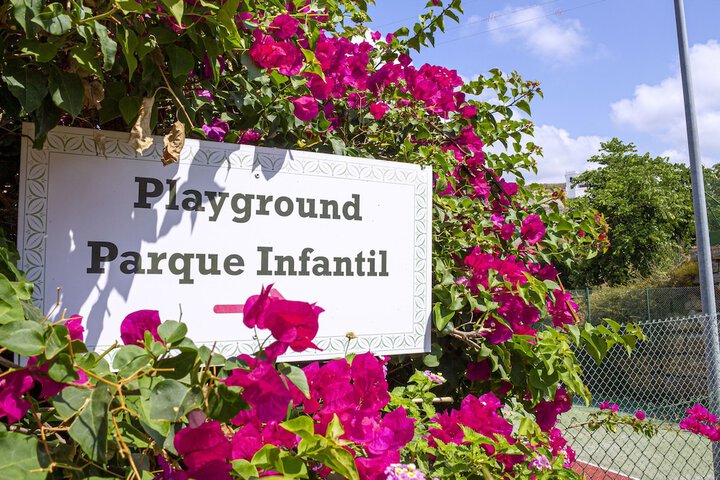 Children's play area - outdoor