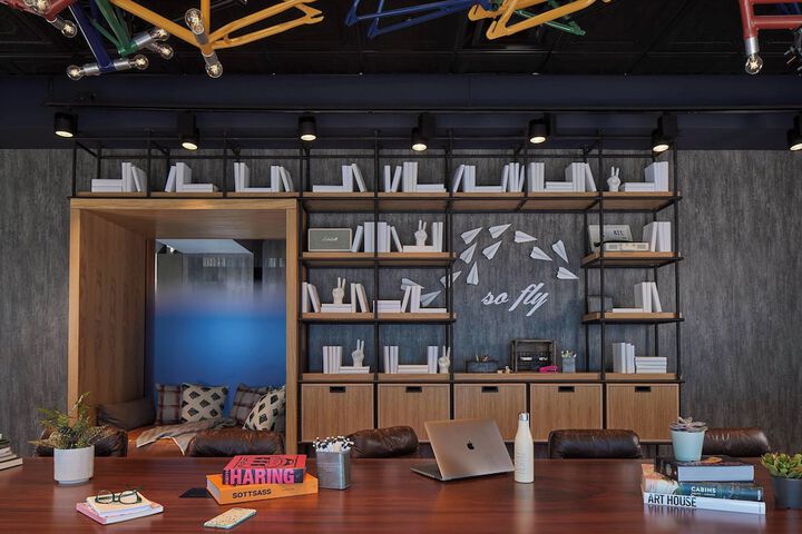 Meeting facility