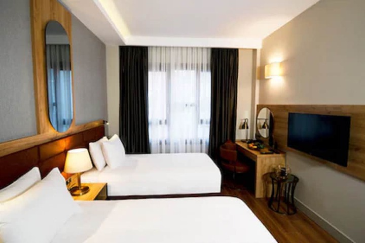 Room 60 of 110