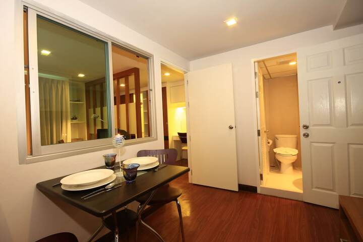 Dining Photos