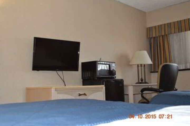 Room 18 of 53