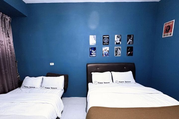 Room 6 of 40