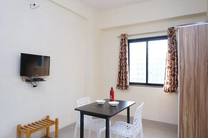 Room 2 of 13