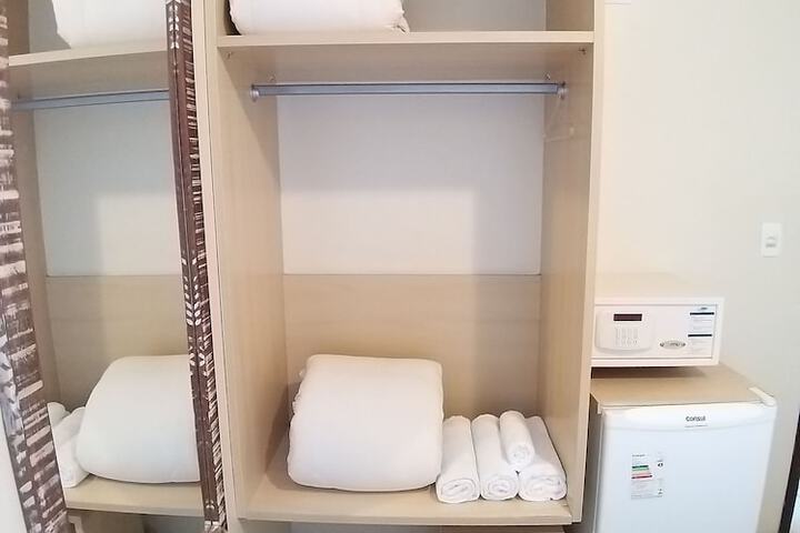 Room 5 of 56