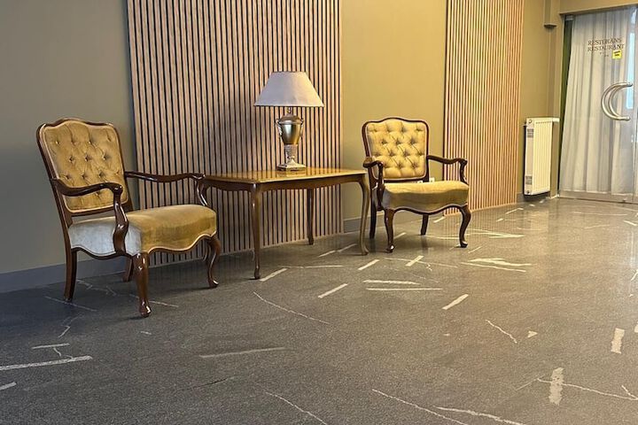 Hotel Interior 4 of 84