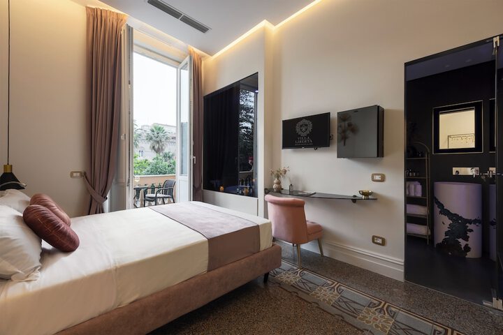 Room 46 of 178