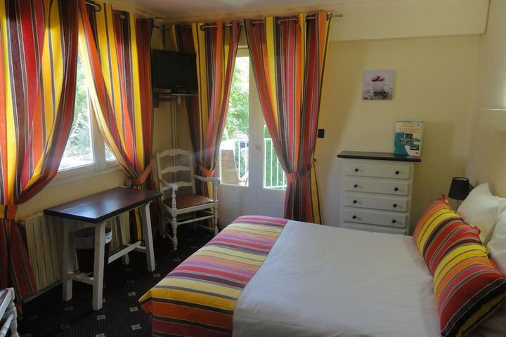 Room 3 of 55