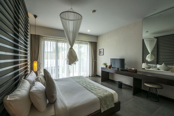 Room 47 of 104