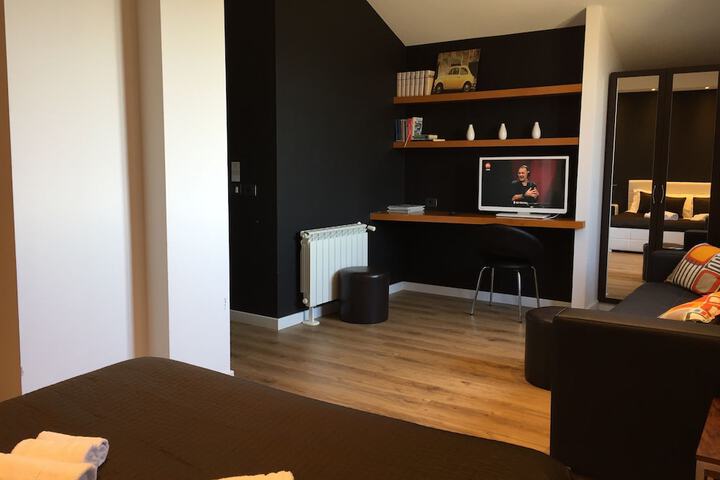 Room 9 of 154