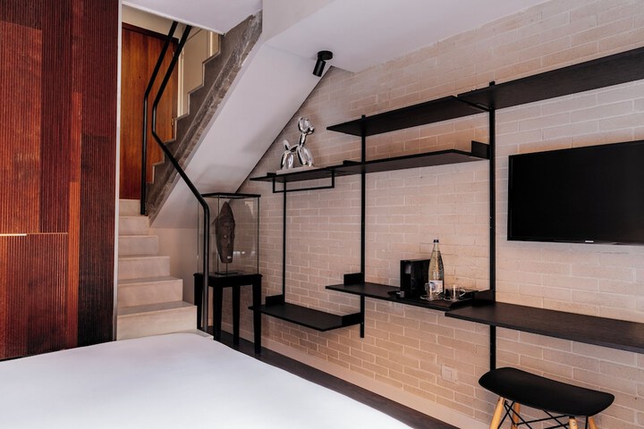 Room 41 of 75