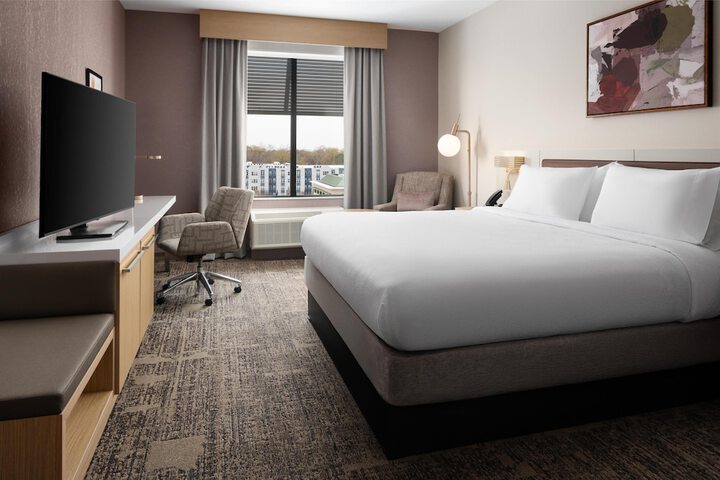 Room 10 of 62