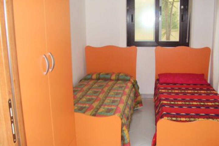 Room 16 of 52