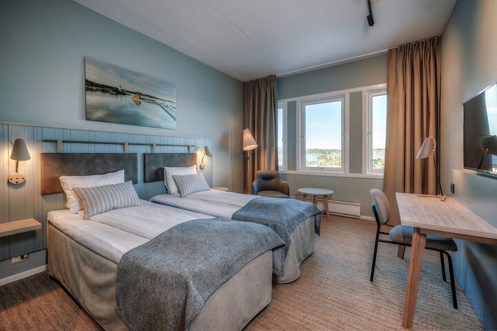 Room 21 of 77