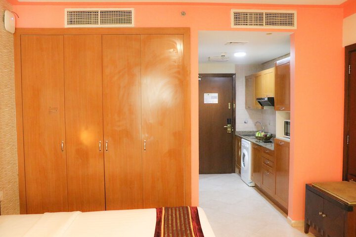 Room 15 of 39