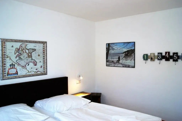 Room 3 of 12