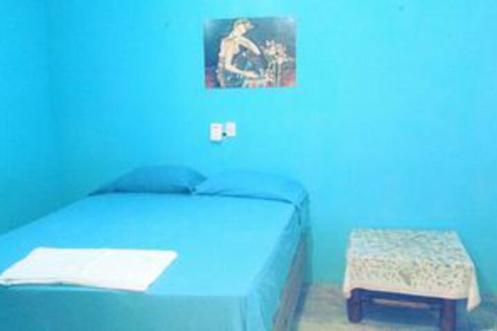 Room 17 of 31