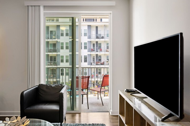 Room 151 of 201