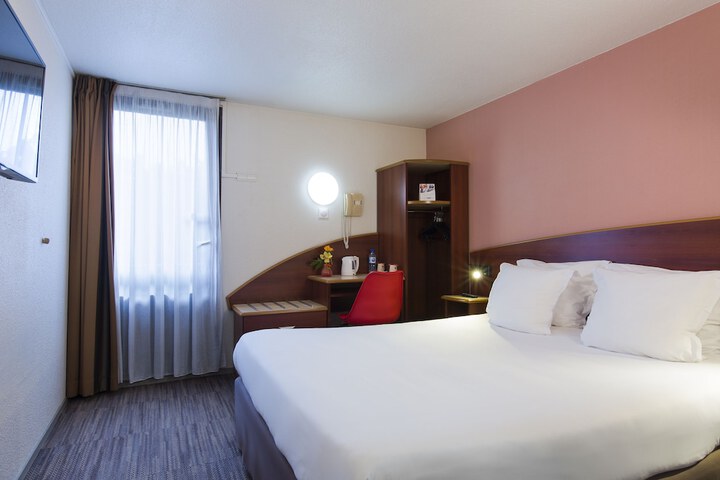 Room 29 of 65